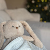 Coelhinho de peluche 100% feito à mão